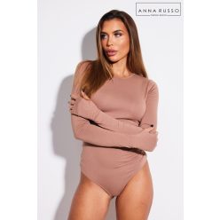 Anna Russo Kims body, bézs