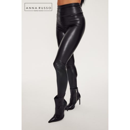 Anna Russo magas derekú alakformáló műbőr nadrág, fekete