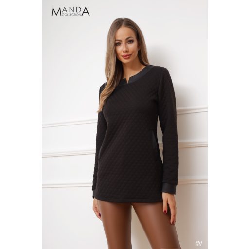 Manda Loréna anyagában mintás tunika, fekete